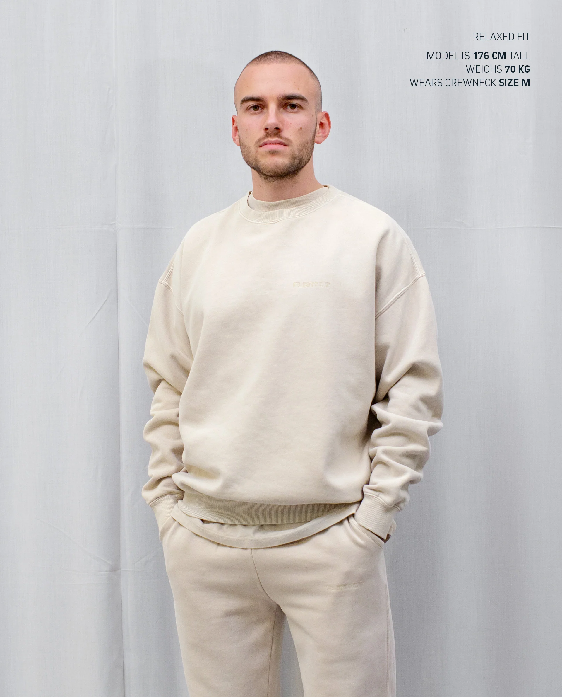 SAND CREWNECK - Image 5