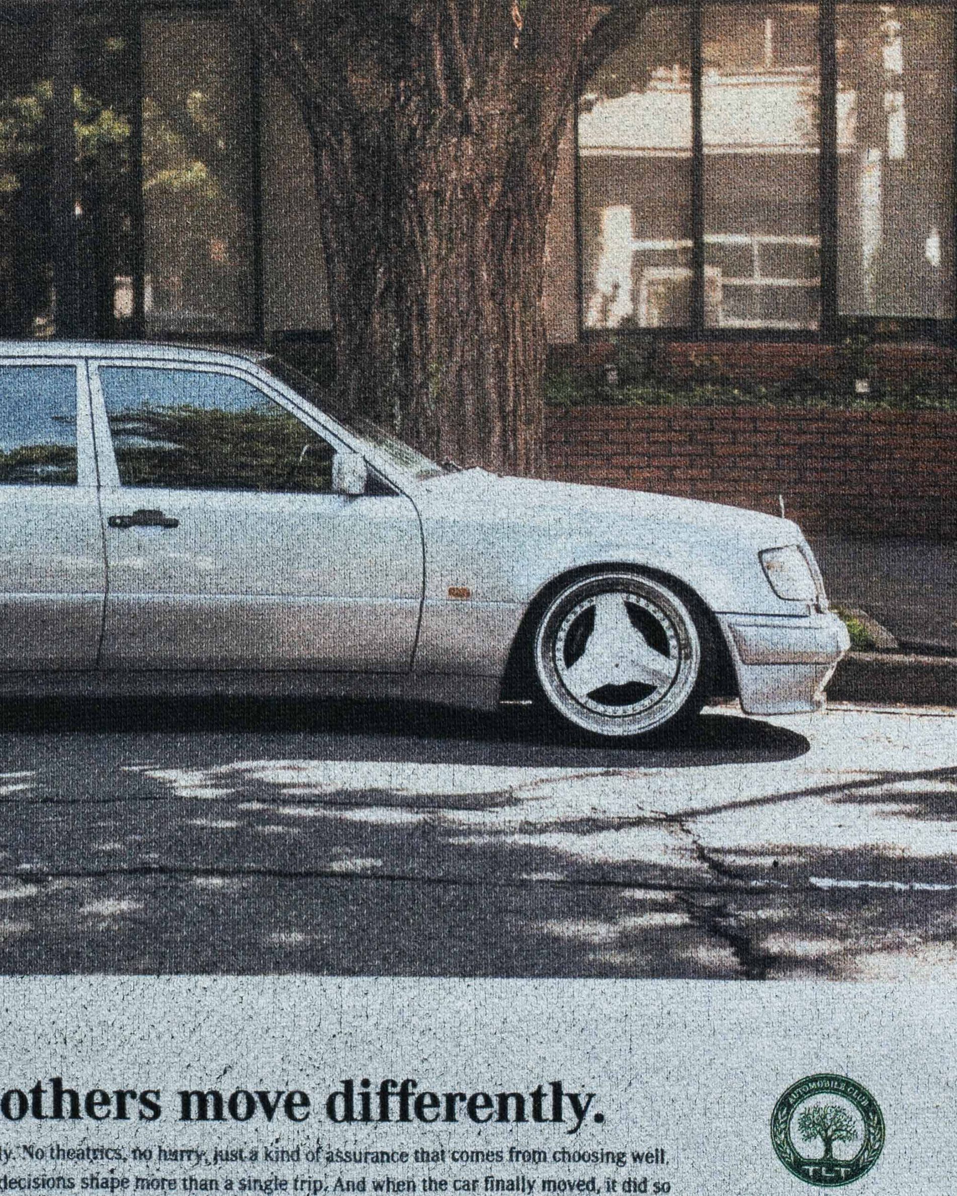 SOUVERAIN HOODIE - Image 5